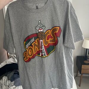 Vintage Seattle Supersonics 90s Logo T-Shirt size Large